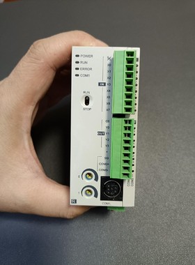 台达DVP12SA211R，成色如图，功能正常，端子配件齐全