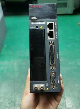 DELIXI德力西驱动器CDS100-2S060，一台