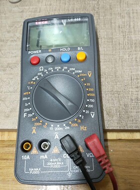 出闲置LECE  LC868数字表一只。功能正常，测量数据精