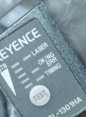 基恩士BL-1301HA BL-601HA 各一个