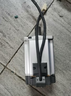 松下伺服电机MHMD082P1U