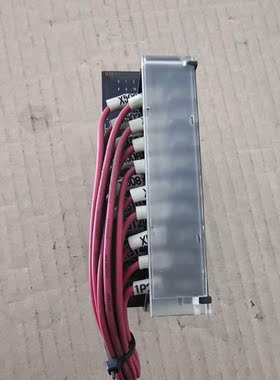 拆机欧姆龙CJ1W- ID211，成色如图，功能正常，售出非