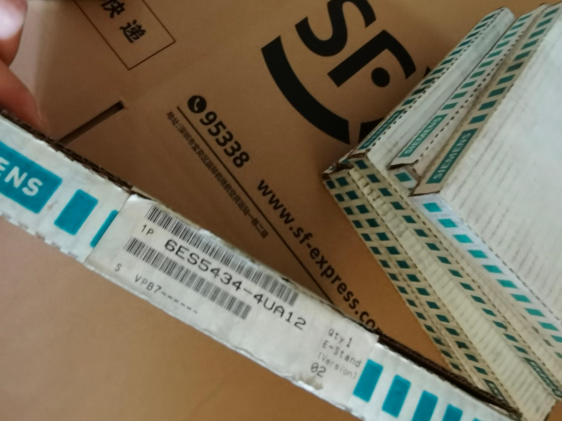 西门子6ES5434-4UA12 功能正常，质量包好，喜欢的