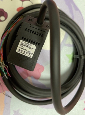 欧姆龙激光位移传感器ZX1-LD300A61，欧姆龙激光测距