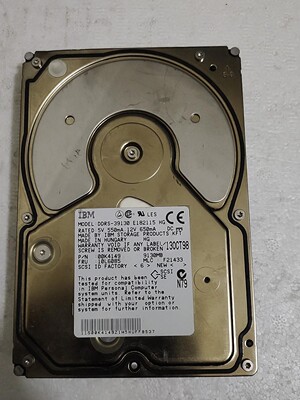 50针转 68针SCSI硬盘9gIBM DDRS－39130