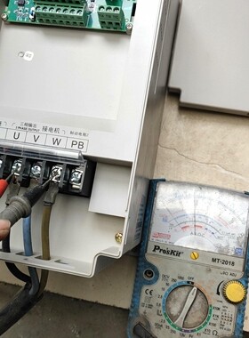 德力西变频器重载15kw，E102G015/P018.5T4
