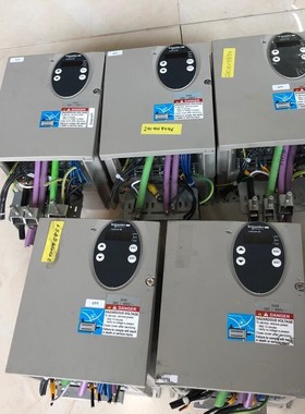 施耐德驱动器3KW 型号是LXM05AD34N4 成色好 拆