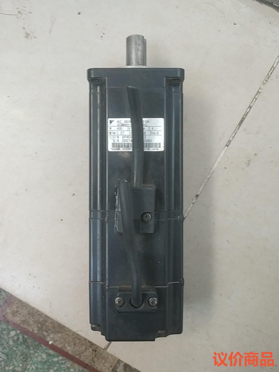 安川400瓦SGMAH-04AAA4C  二手成色好 ，正常