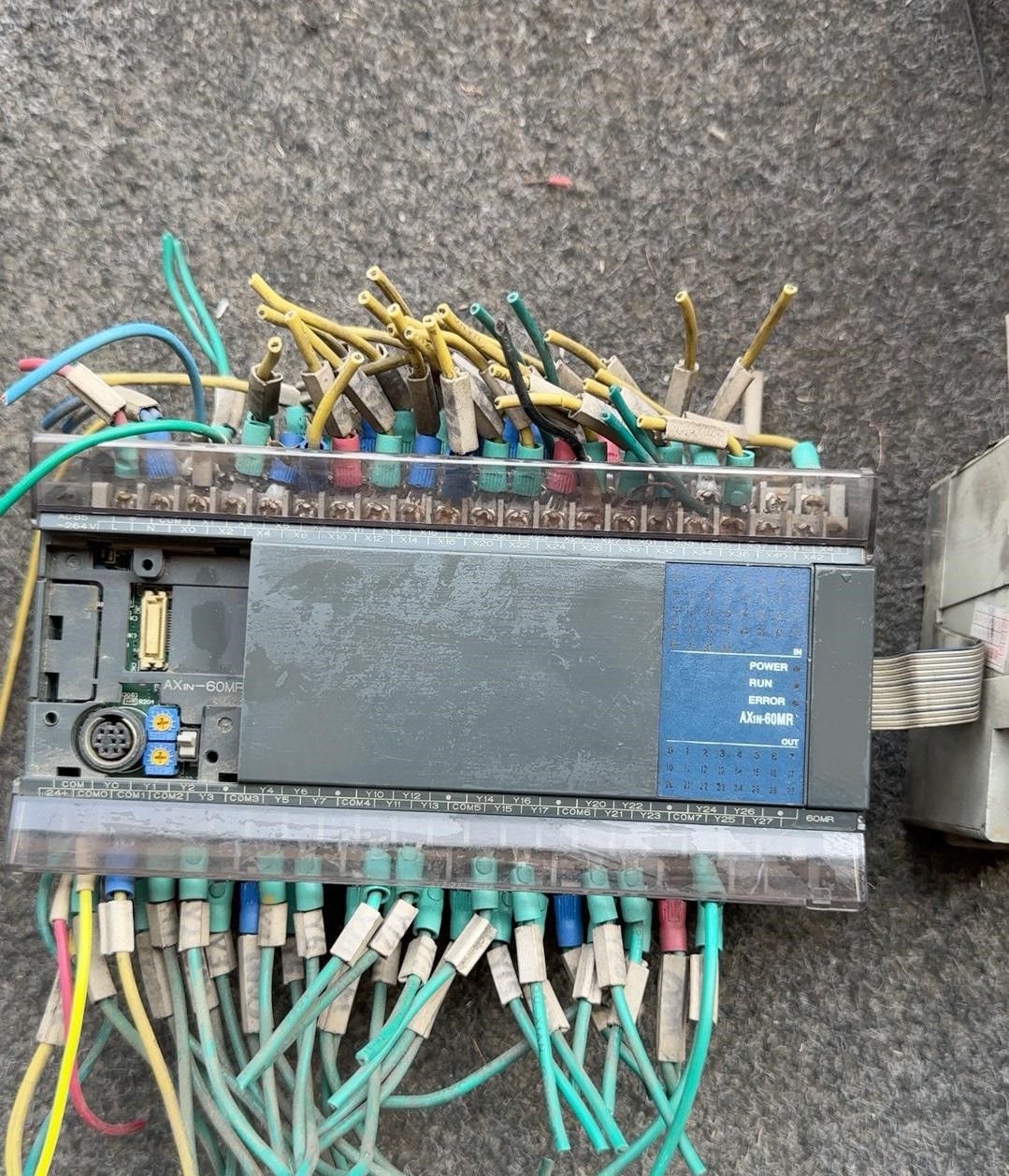 处理AX1N-60MR二手拆机，通电测试正常，成色如图。懂技