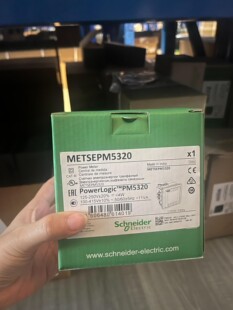 施耐德电力参数测量仪表PM5320