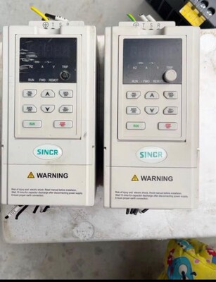 SINCR新科瑞变频器C10-2R2G-2S高性能矢量220