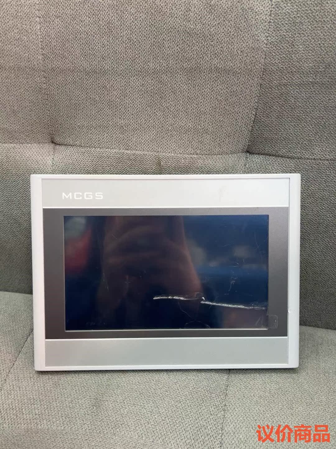 昆仑通态7寸触摸屏，TPC7012Ew  二手拆机，成色漂亮