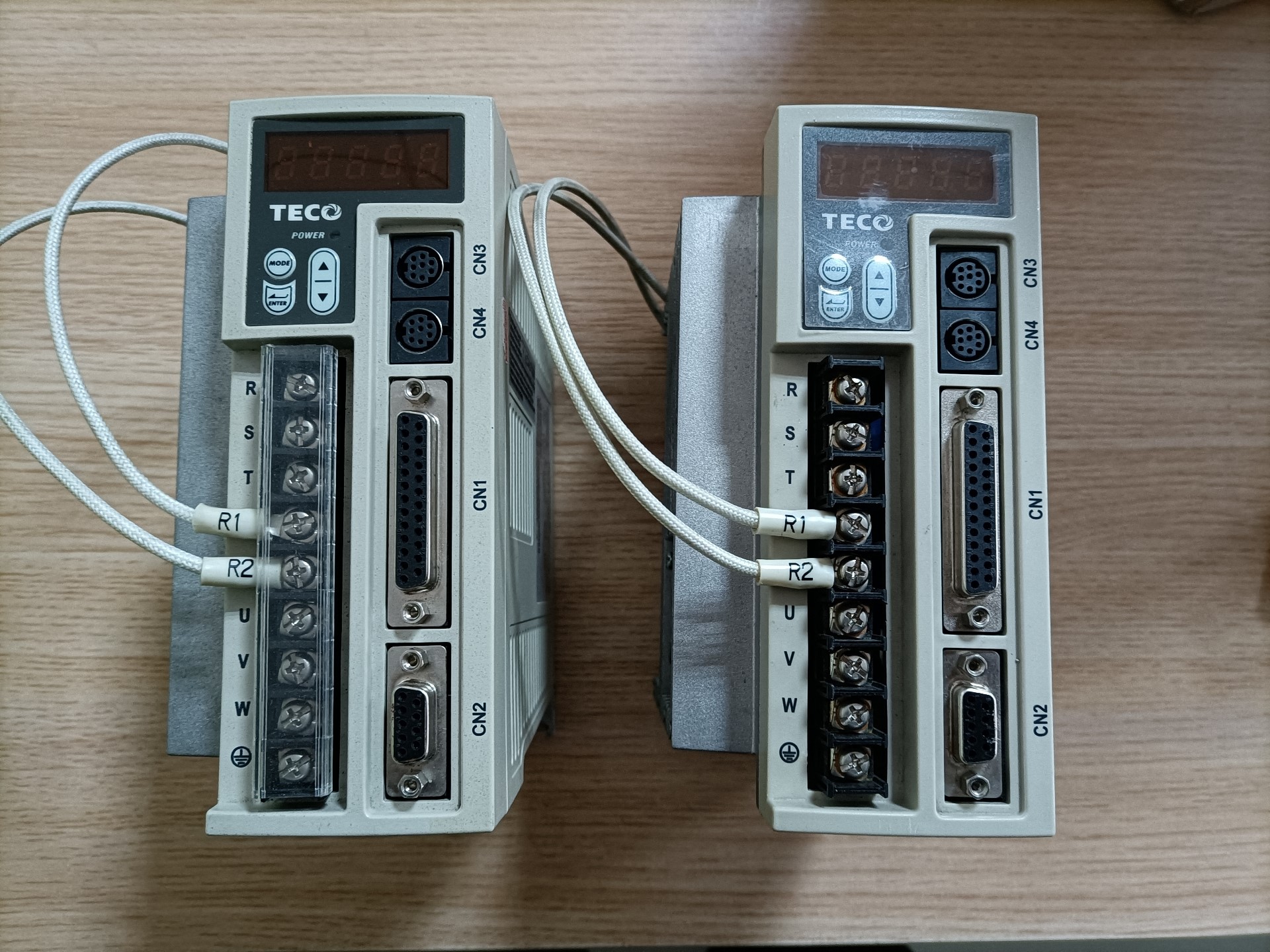 JSDEP-30A，东元伺服驱动器1kw，成色较新，有多台，