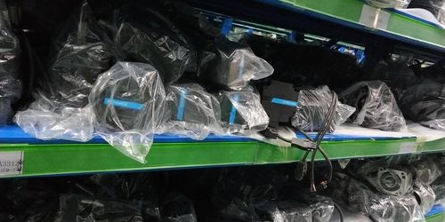 二手拆机汇川伺服驱动器电机 400w 750w SV660P