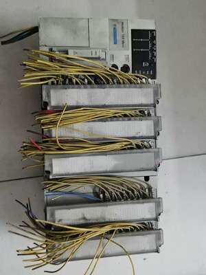 施耐德  TSXDEZ32D2..TSXDMZ28DR..T