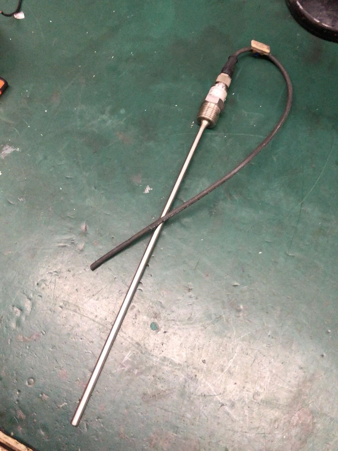 Baumer TE2-1.3.1010.0300.0温度传感