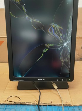 比利时 巴可MDRC-2221  21寸5比4，带dvi跟d