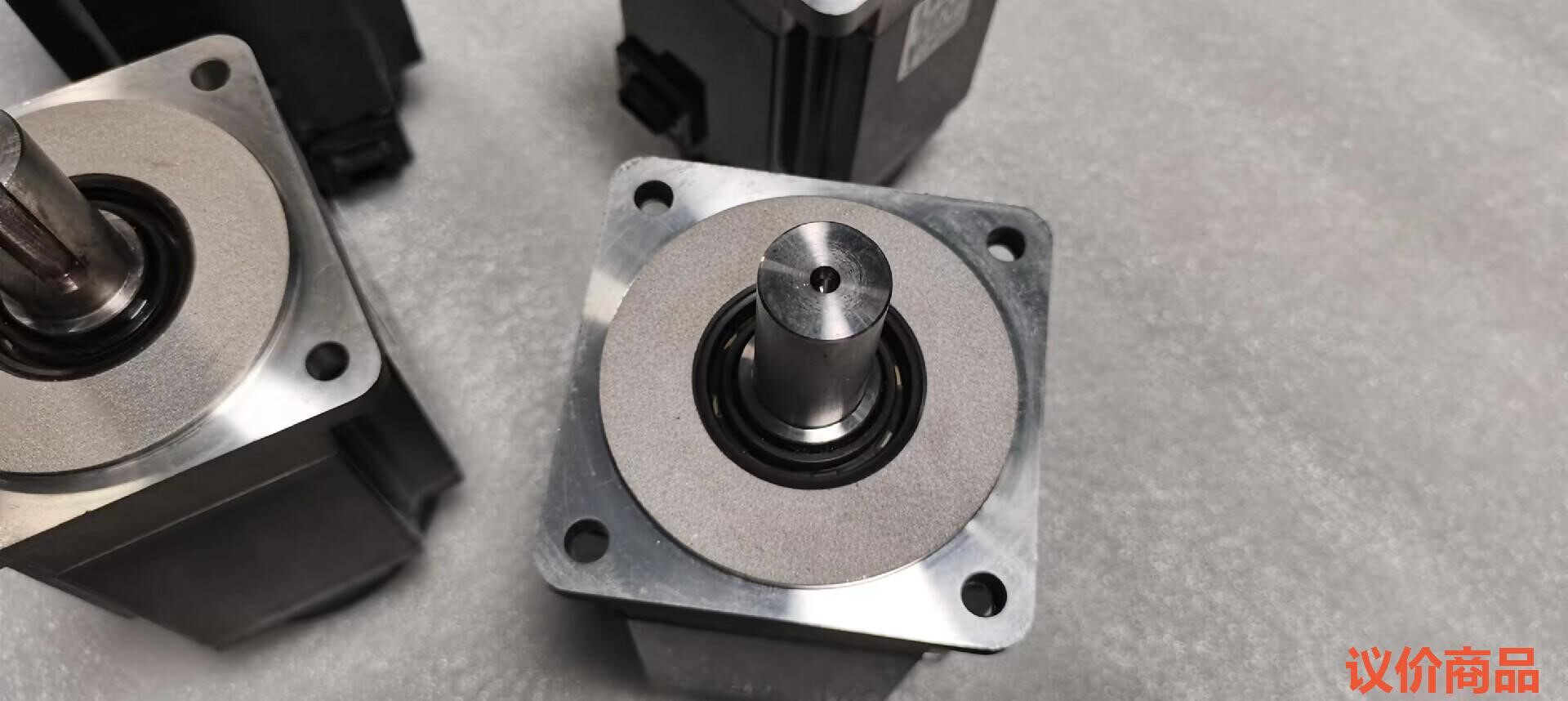 三菱750W电机HG-KN73J-S100，成色漂亮，功能包