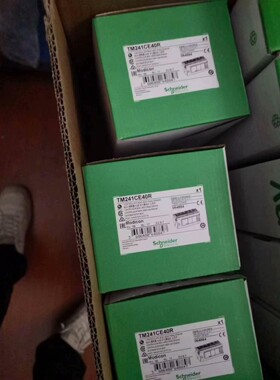 特价处理TM241CE24T,施耐德全新原装正品保内9台，现