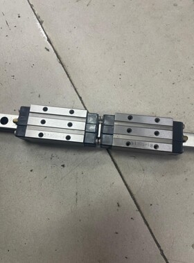 IKO滑块IKO圆柱滚子直线导轨滑块型号LRXDG15SL，