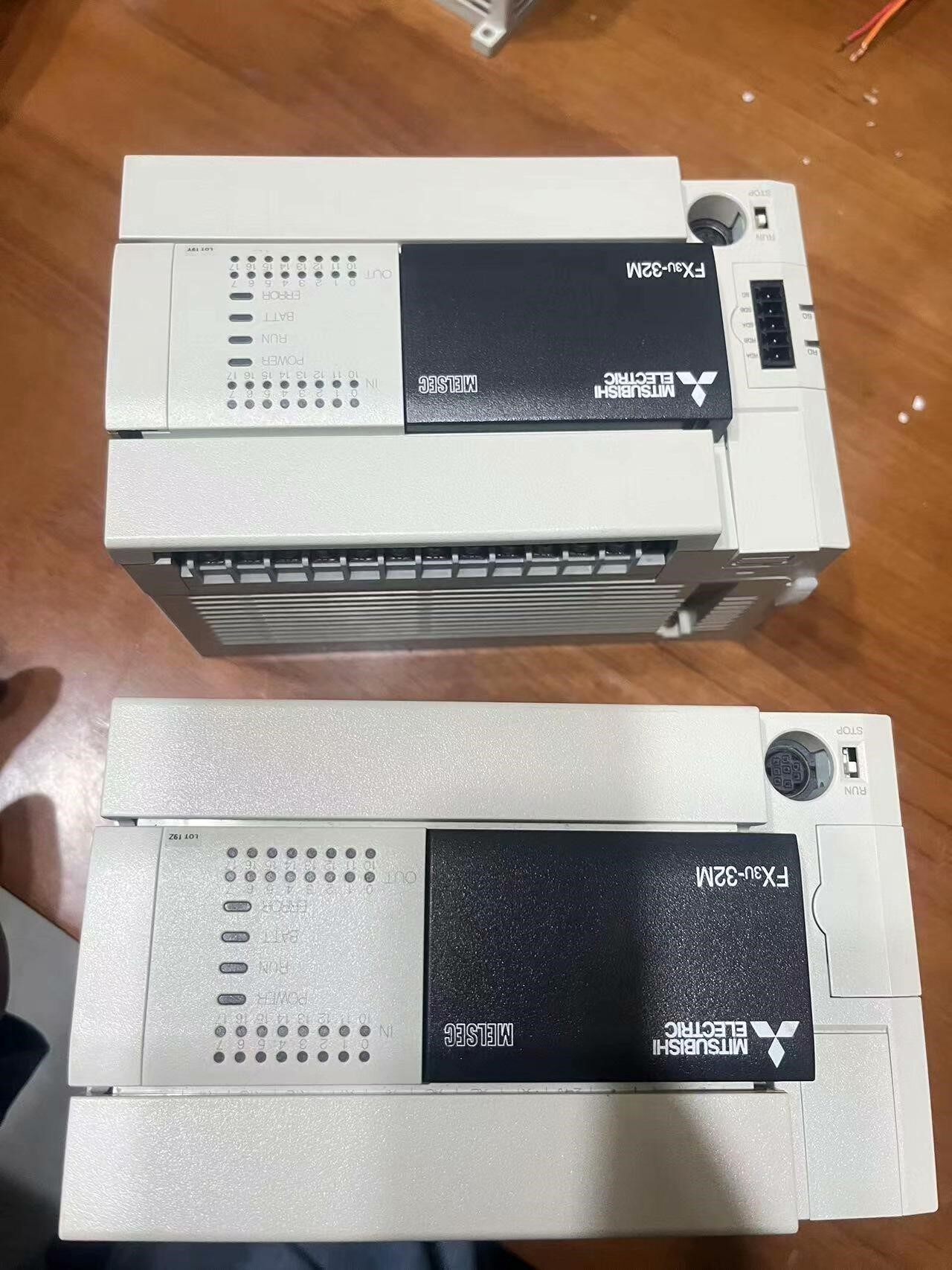 正品三菱PLC  FX3U-32MT/ES-A