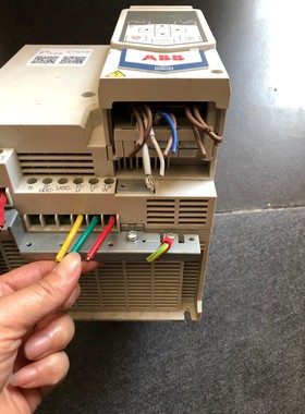 ACQ531-01-025A-4 ABB变频器11KW 20