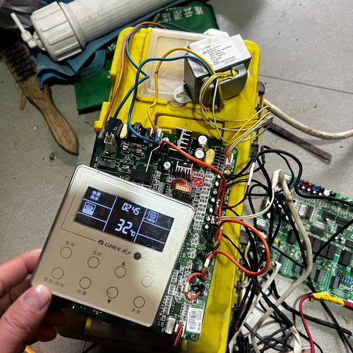 格力2-3p空气能热水器主板，30222030.ZWF200