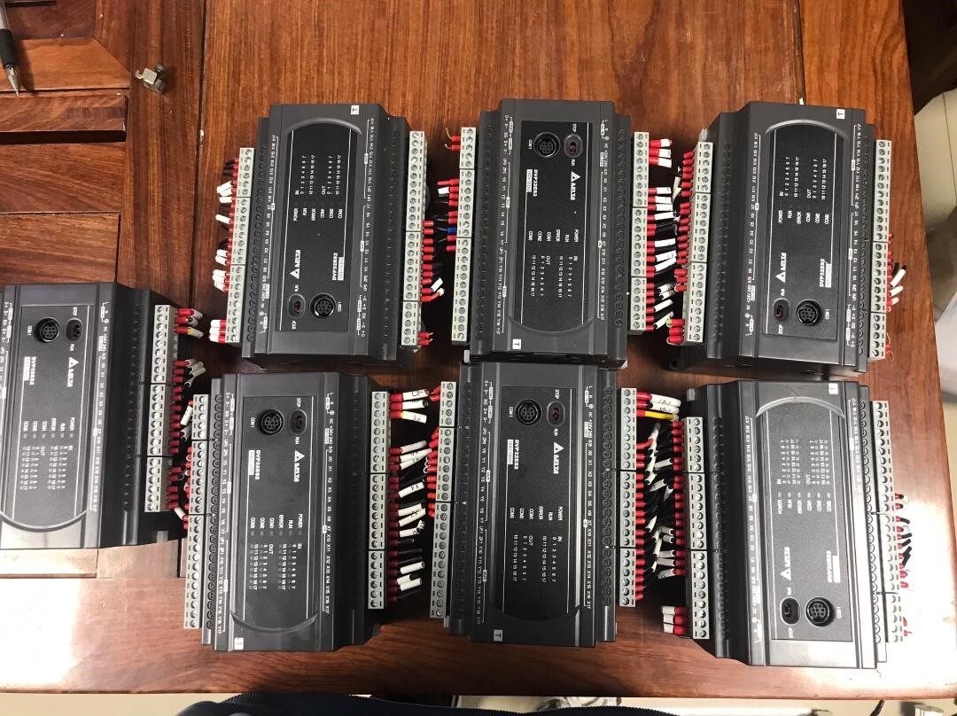 台达PLC DVP32ES200T，20年 V3.64A3版