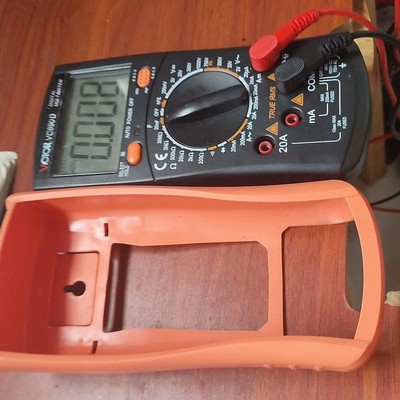 出闲置VⅠCTOR  ⅤC890D一只。外观很新。测量数据相