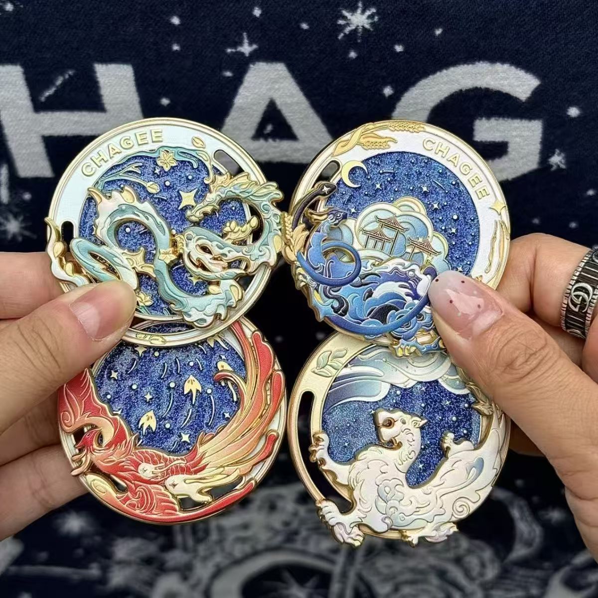 霸王茶姬观象知时金属冰箱贴全套