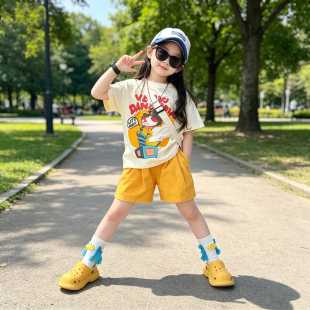 女童夏装套装2026新款洋气儿童装短袖夏季女孩休闲运动短裤两件套