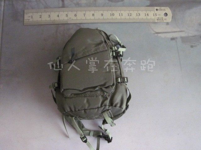 1 6兵人 威龙71132  现代美 狙击手 背包 正版 现货 全新