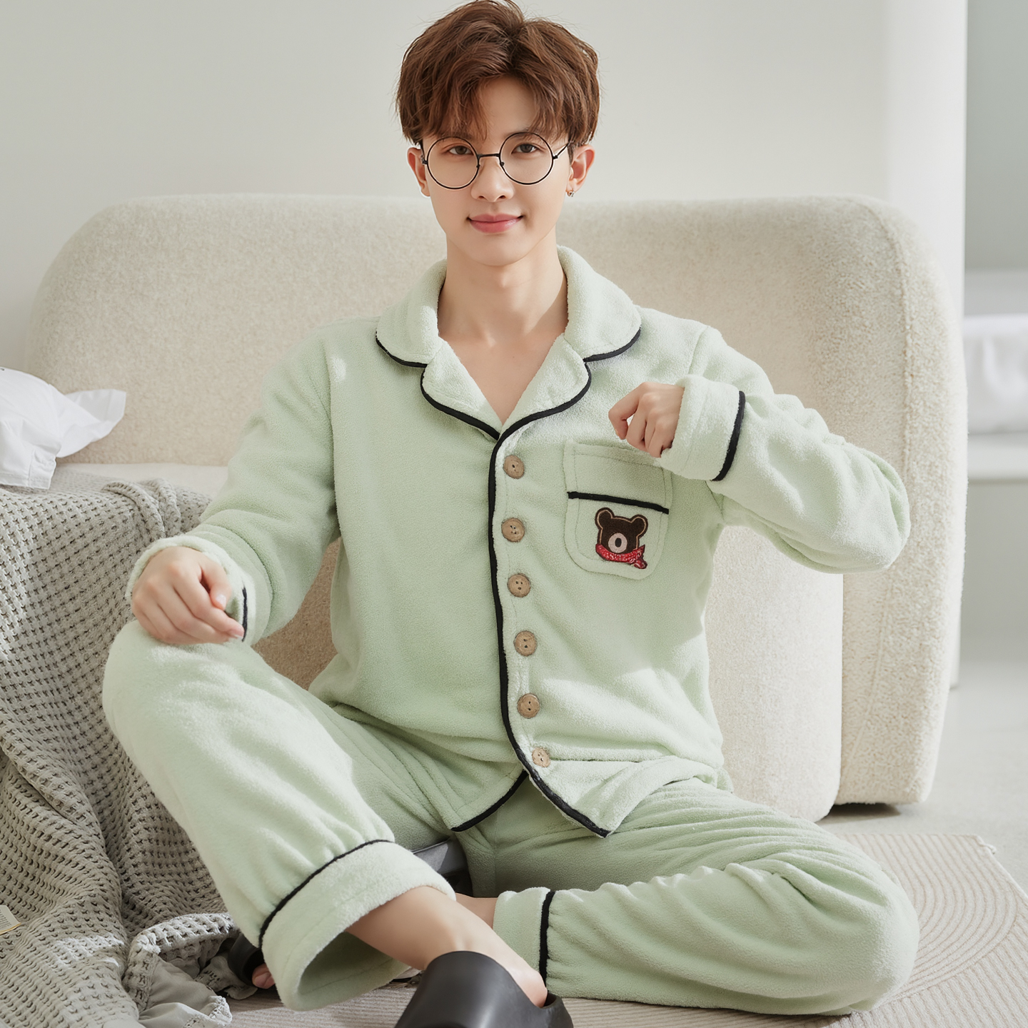 红豆珊瑚绒睡衣男孩青少年2025新款冬季加绒加厚保暖法兰绒家居服