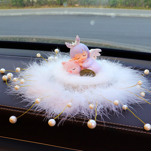 汽车内饰品摆件2025新款车内中控台装饰高级感女司机车饰用品大全