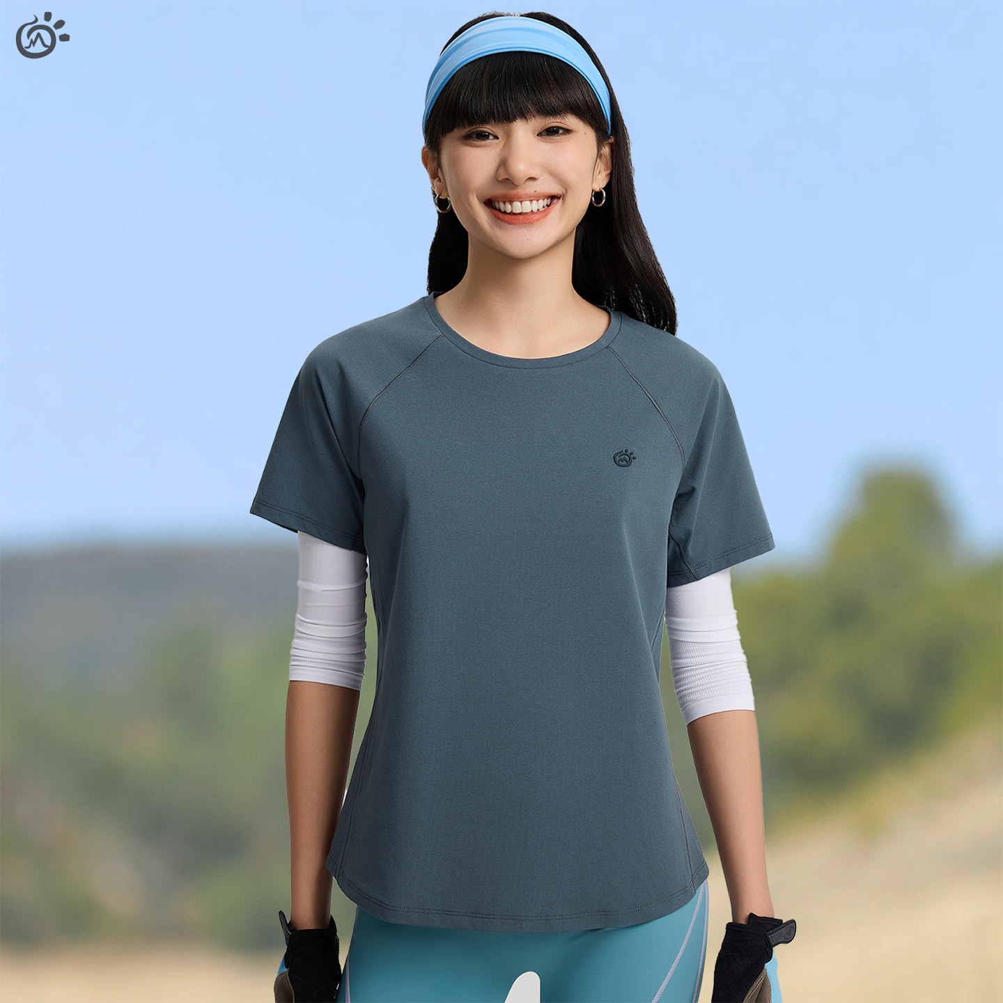 探拓户外夏季薄款弹力透气圆领速干衣女士健身运动防晒T恤瑜伽服