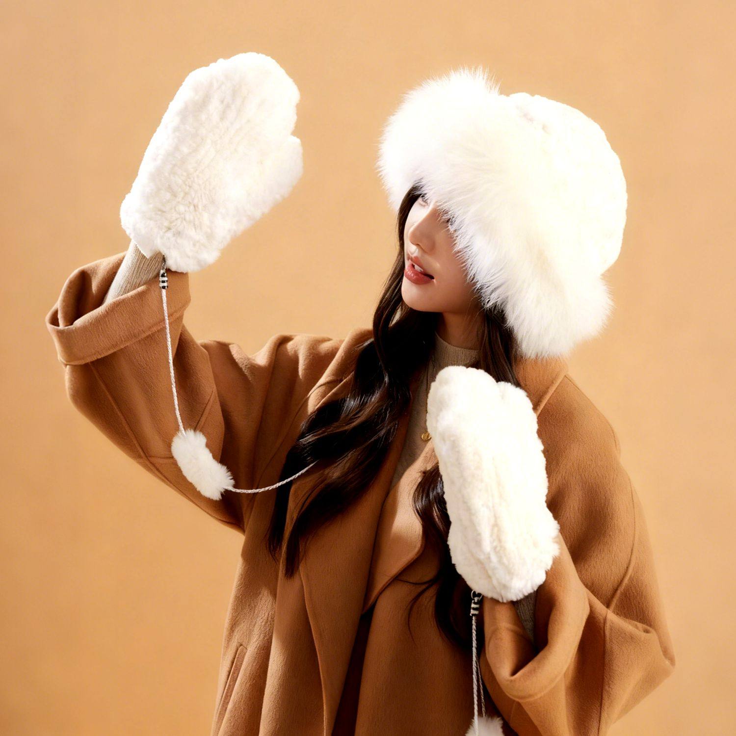 獭兔毛编制手套冬季保暖加厚弹力皮草手套连指真毛手套旅游滑雪潮