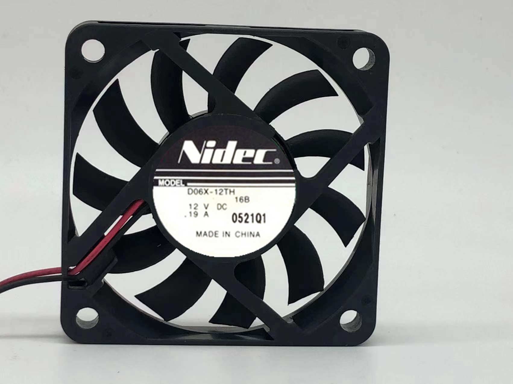 电产NIDEC D06X-12TH 16B 12V 0.19A 6010 超薄 双滚珠散热风扇