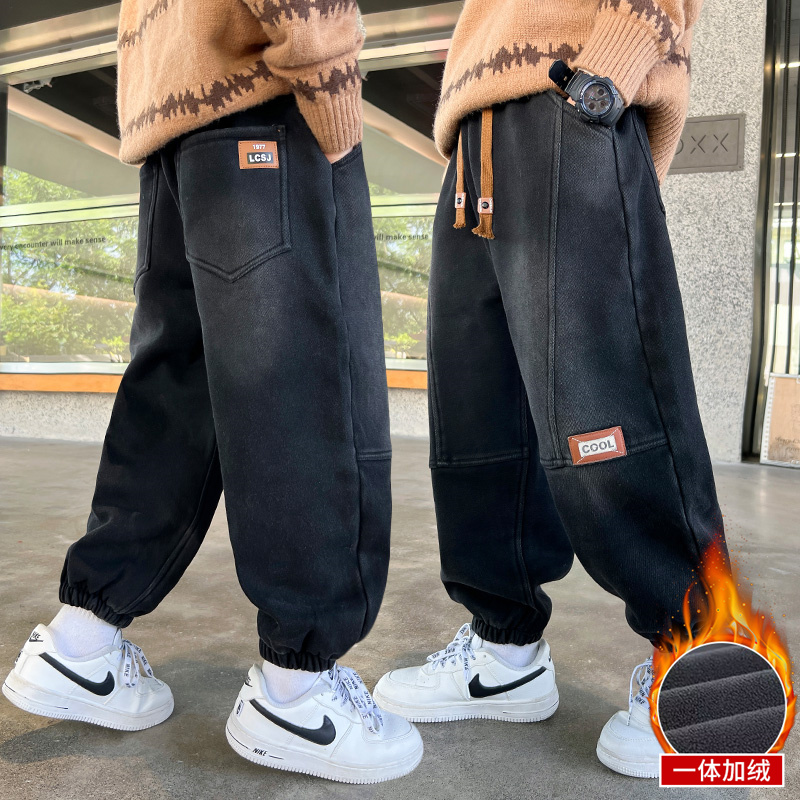 男童黑色牛仔裤春秋款2025新款儿童春装裤子潮帅气时髦宽松休闲裤