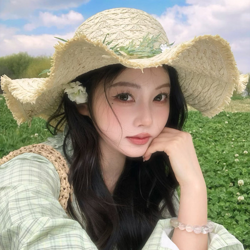 新款小蹴鞠波浪形草帽女夏季海边度假大檐防晒遮阳沙滩太阳草编帽