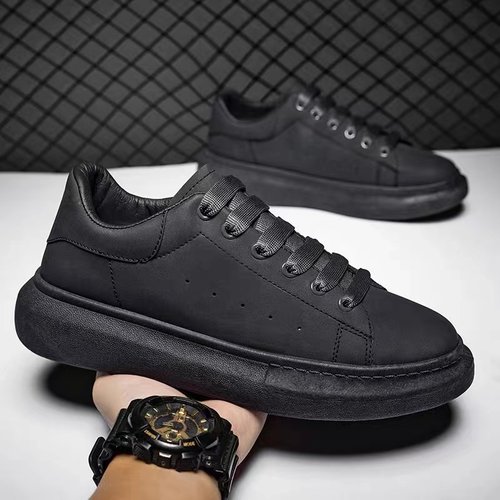 男鞋子新款透气小白鞋百搭潮鞋爆款厚底增高黑武士板鞋黑色工作鞋