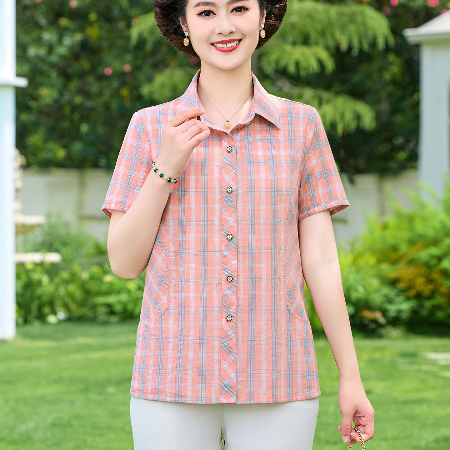 中老年纯棉短袖衬衣女士新款夏季水洗全棉格子衬衫妈妈装薄款上衣