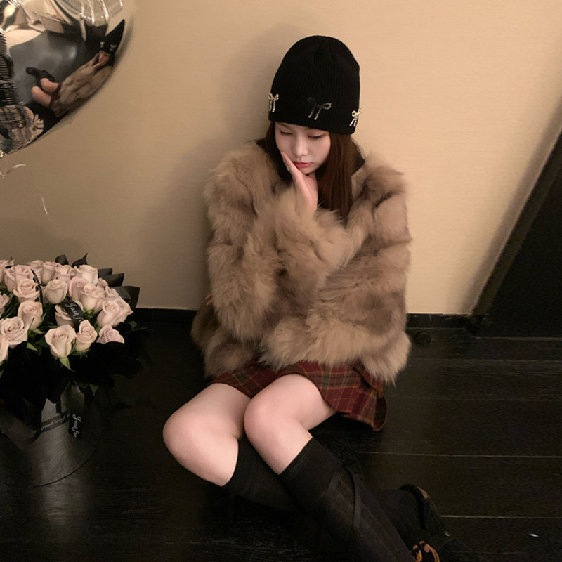 Realzz一甯章章 浪漫双色 晕染狐狸毛轻盈年轻感韩版环保皮草外套