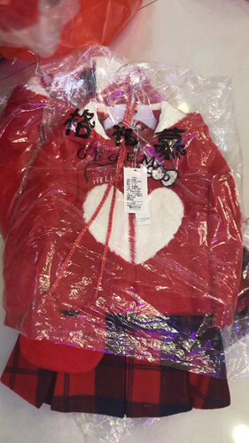 茜曼语女童拜年服汉服2024冬季新款中国风马面裙儿童夹棉古风套装