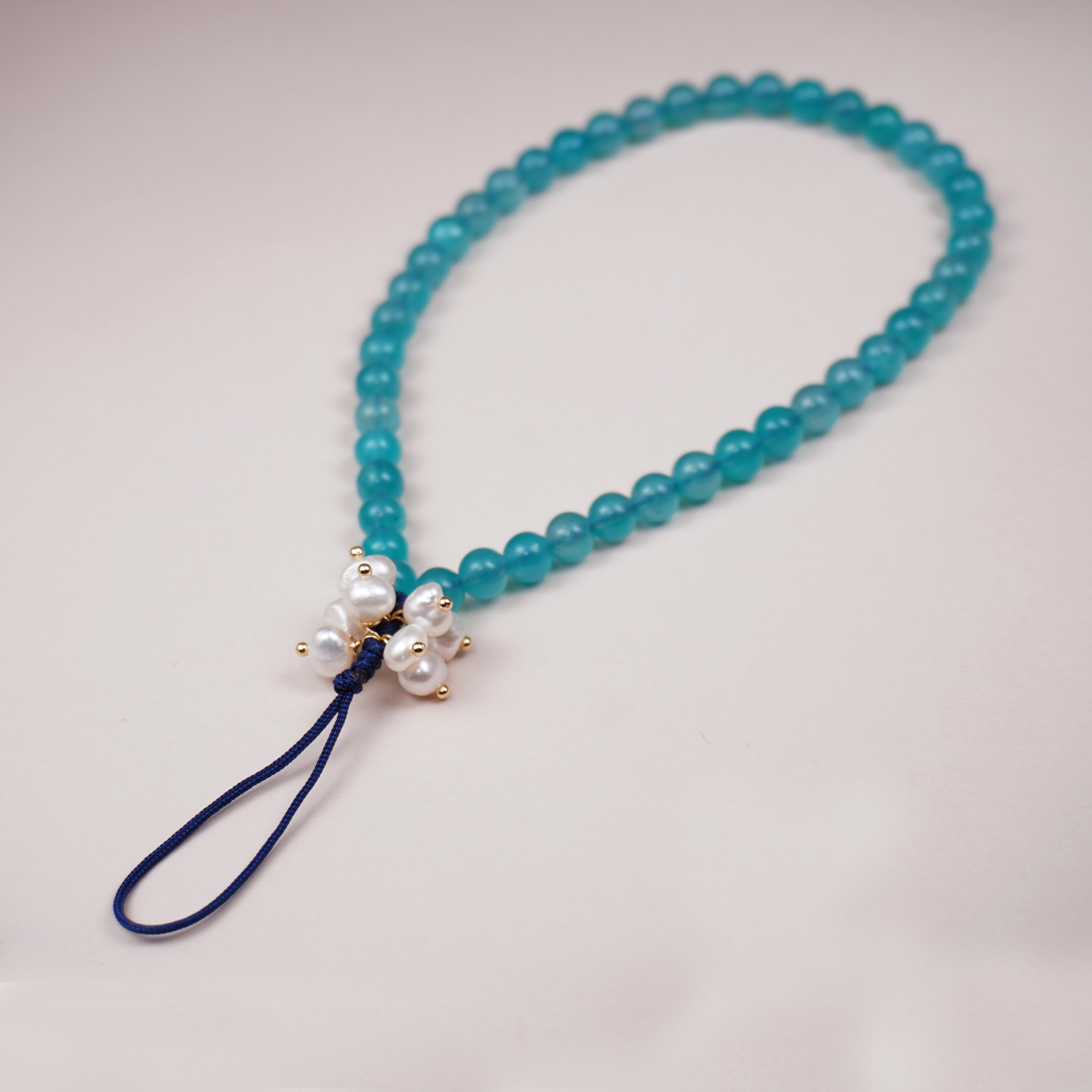 天然珍珠手机链女手腕挂饰新中式水晶串珠挂链天河石手机挂件挂绳