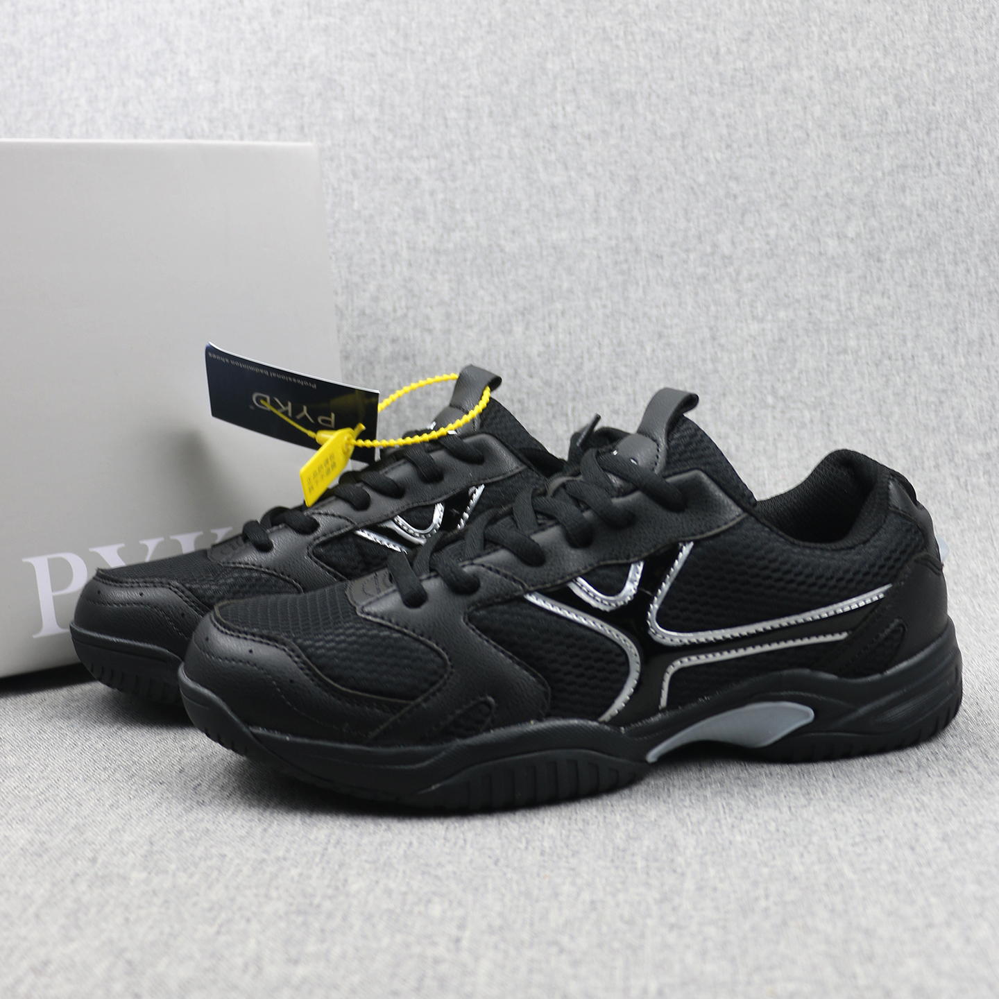 男女情侣款专业羽毛球鞋防滑耐磨透气休闲运动综合训练鞋小黑鞋男