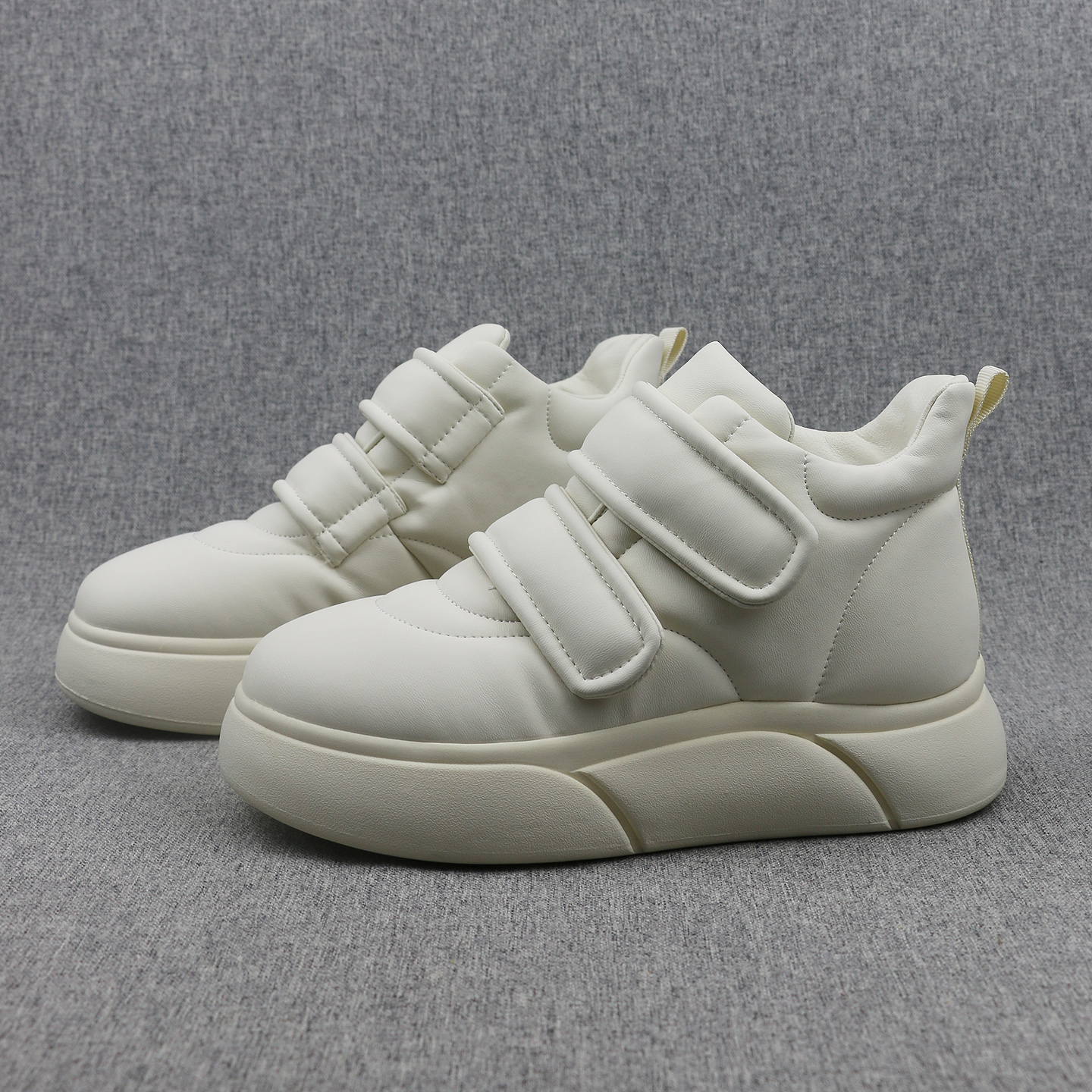 冬季加绒保暖中帮棉鞋雪地靴女鞋