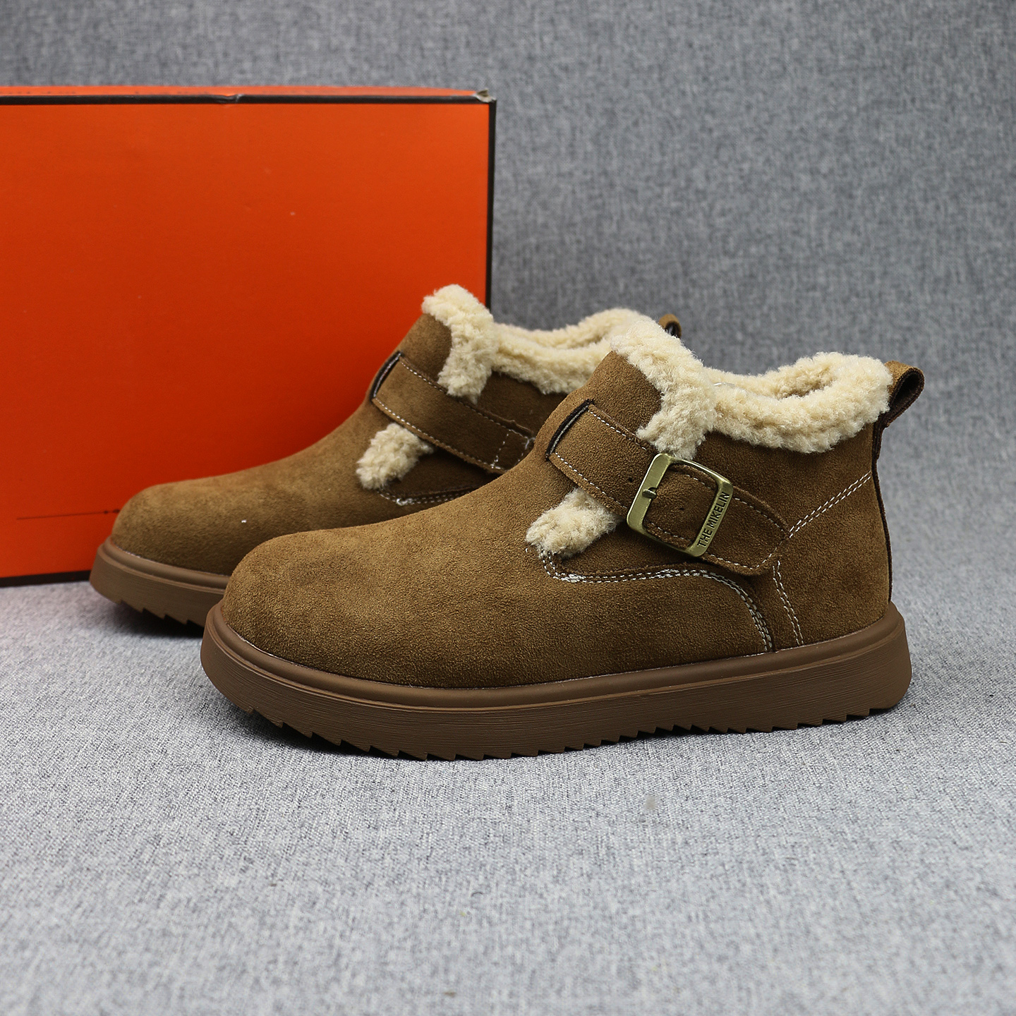 冬季加绒加厚保暖勃肯中帮雪地靴