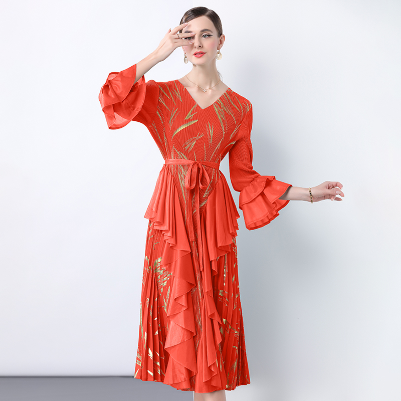 夏褶皱系带显瘦连衣裙三宅百褶裙