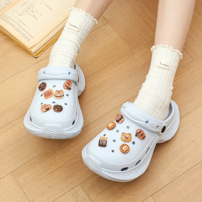 外穿洞洞鞋女夏季新款户外沙滩EVA增高防滑小个子厚底包头凉拖鞋