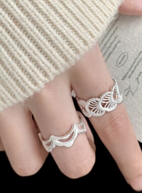 甜酷镂空扇形花边镀银开口戒指